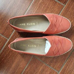 Anne Klein Women's Terracotta Espadrilles